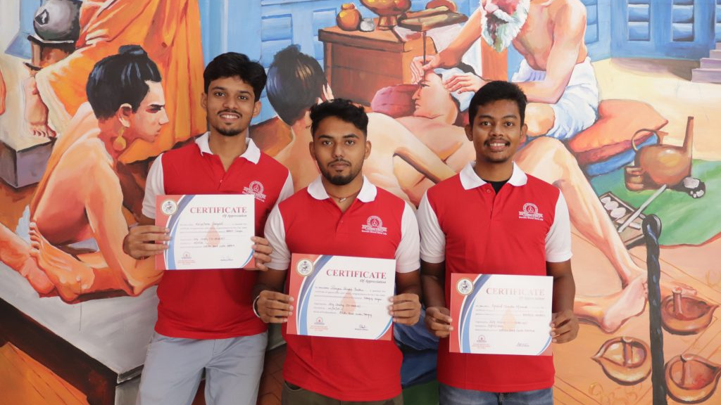 Blood Donation Camp Organised By Ssg Society Of BBMCH, Balangir